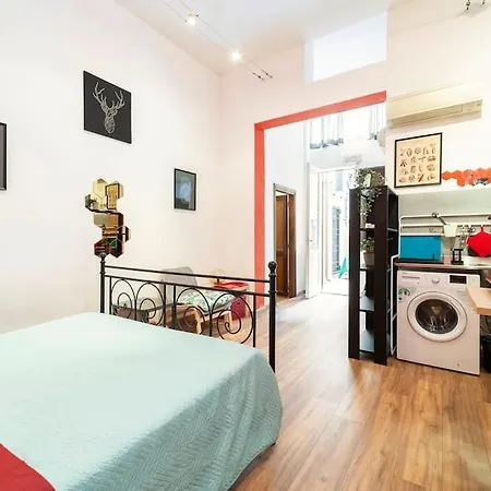 Apartamento And Cozy Loft With Courtyard Bolonia
