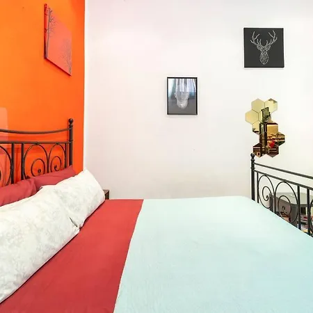 And Cozy Loft With Courtyard *