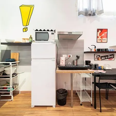 Apartamento And Cozy Loft With Courtyard Bolonia